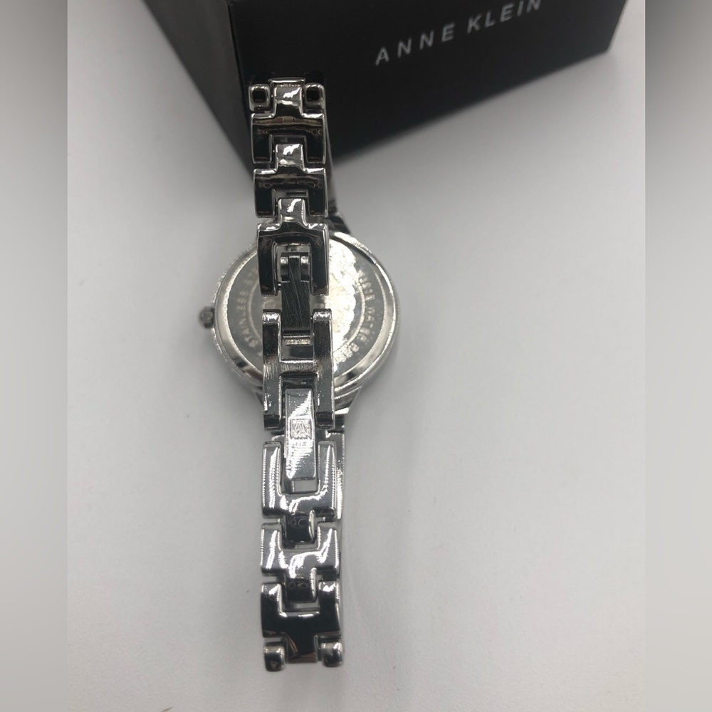 ANNE KLEIN silver bracelet style watch, with box - Picture 4 of 6